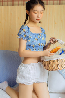丰满的儿媳妇